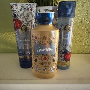 NEW 2026 DISNEY PRINCESS SNOW WHITE (3) PC BODY CARE ❤️❤️❤️❤️❤️❤️❤️❤️❤️